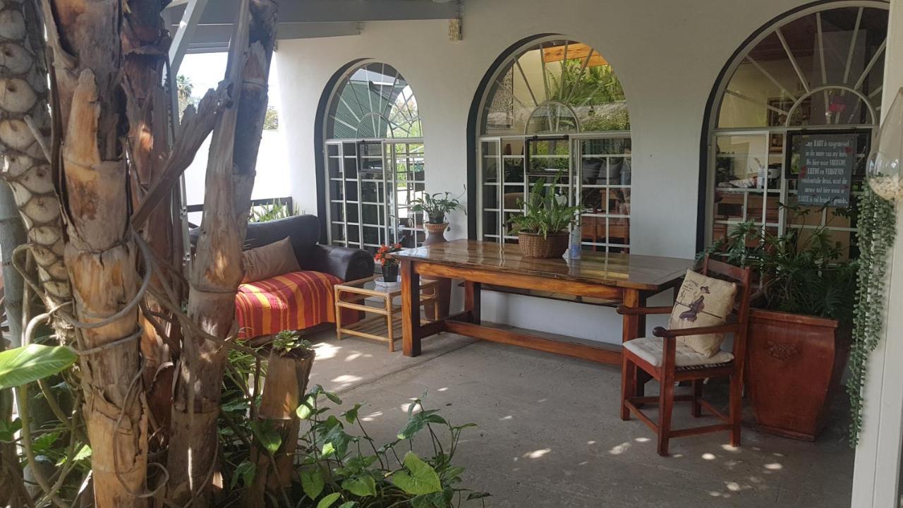 Best Little Guest House new name is Beit Shalom Guest House Oudtshoorn Exterior foto